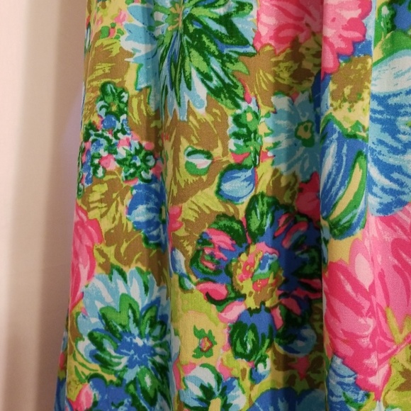 NEW ITEM.  FOREVER 21 TROPICAL DRESS - Picture 3 of 4